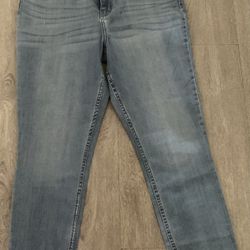 New Calving Klein Woman Jeans 16