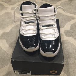 Jordan 11 