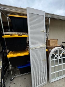 Folding doors