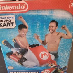 Mario Cart Float