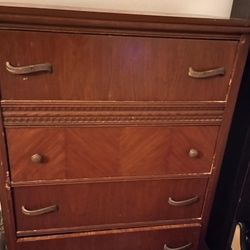 Dresser And Wardrobe For Sale Four Drawers And A Dresser Good Condition Wardrobe Good Condition Little Bit Of Scratches On The Side