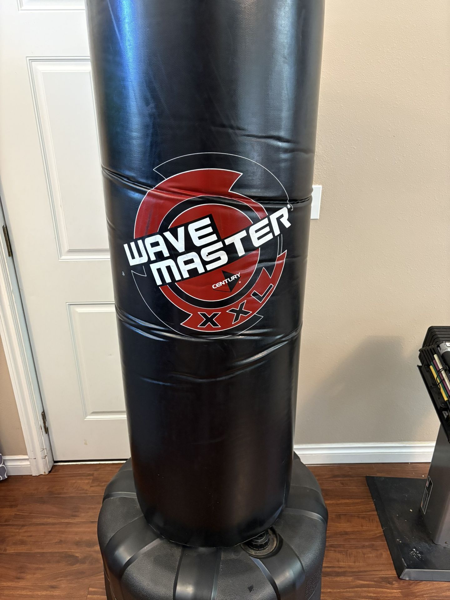 Century Wave master XXL Freestanding Punching