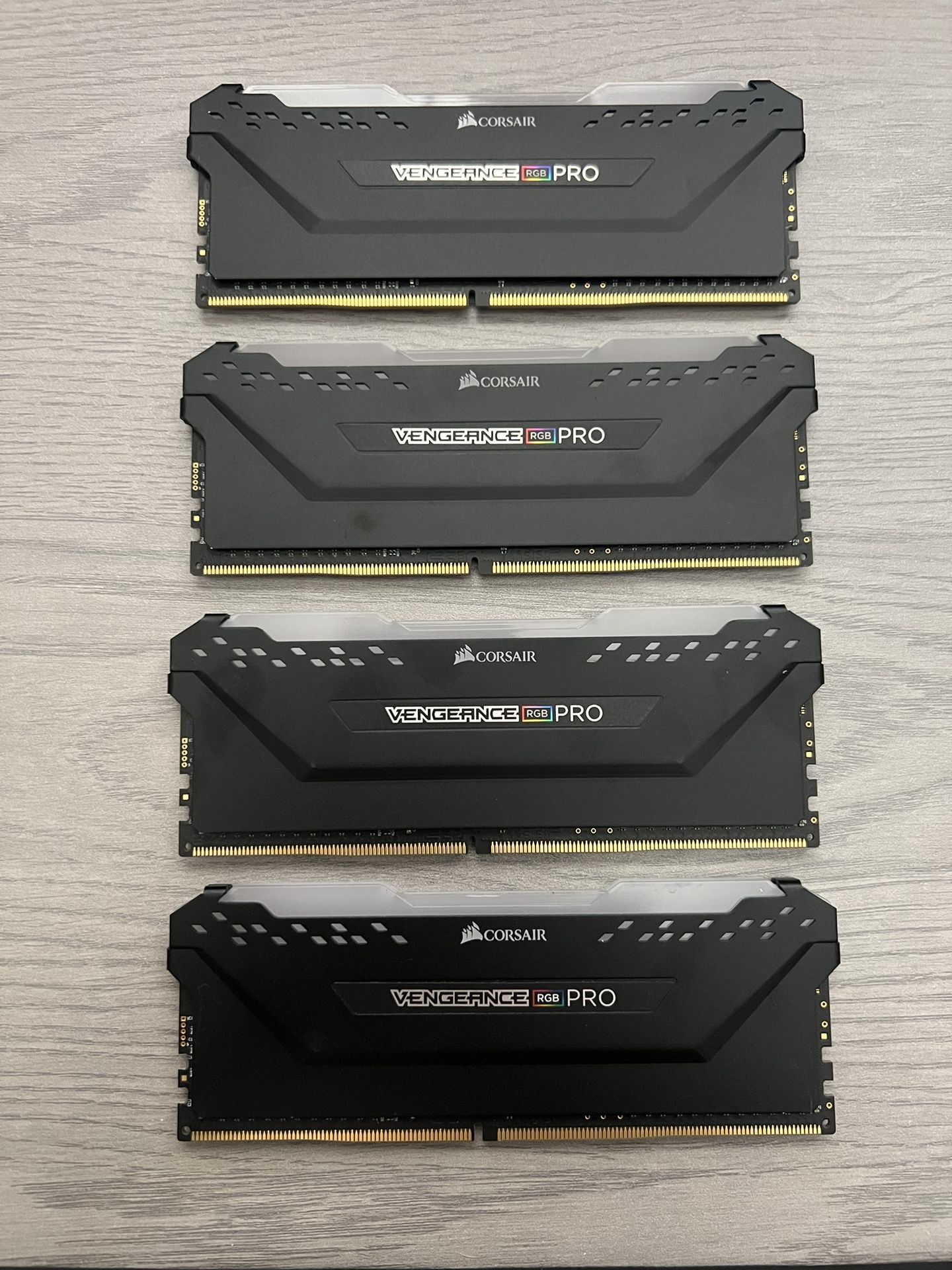 Corsair Vengeance RGB PRO 32gb Matched DDR4 Ram 4x8gb for Sale in ...