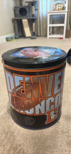 Denver Broncos NFL Retro Collectible Tin