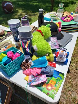 CURB ALERT FREE STUFF San Fernando valley