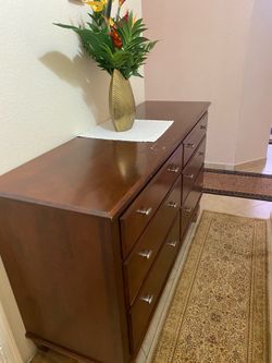 Drawer Dresser