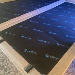 Moving: Adjustable 2 Twin XL Or King Bed Base
