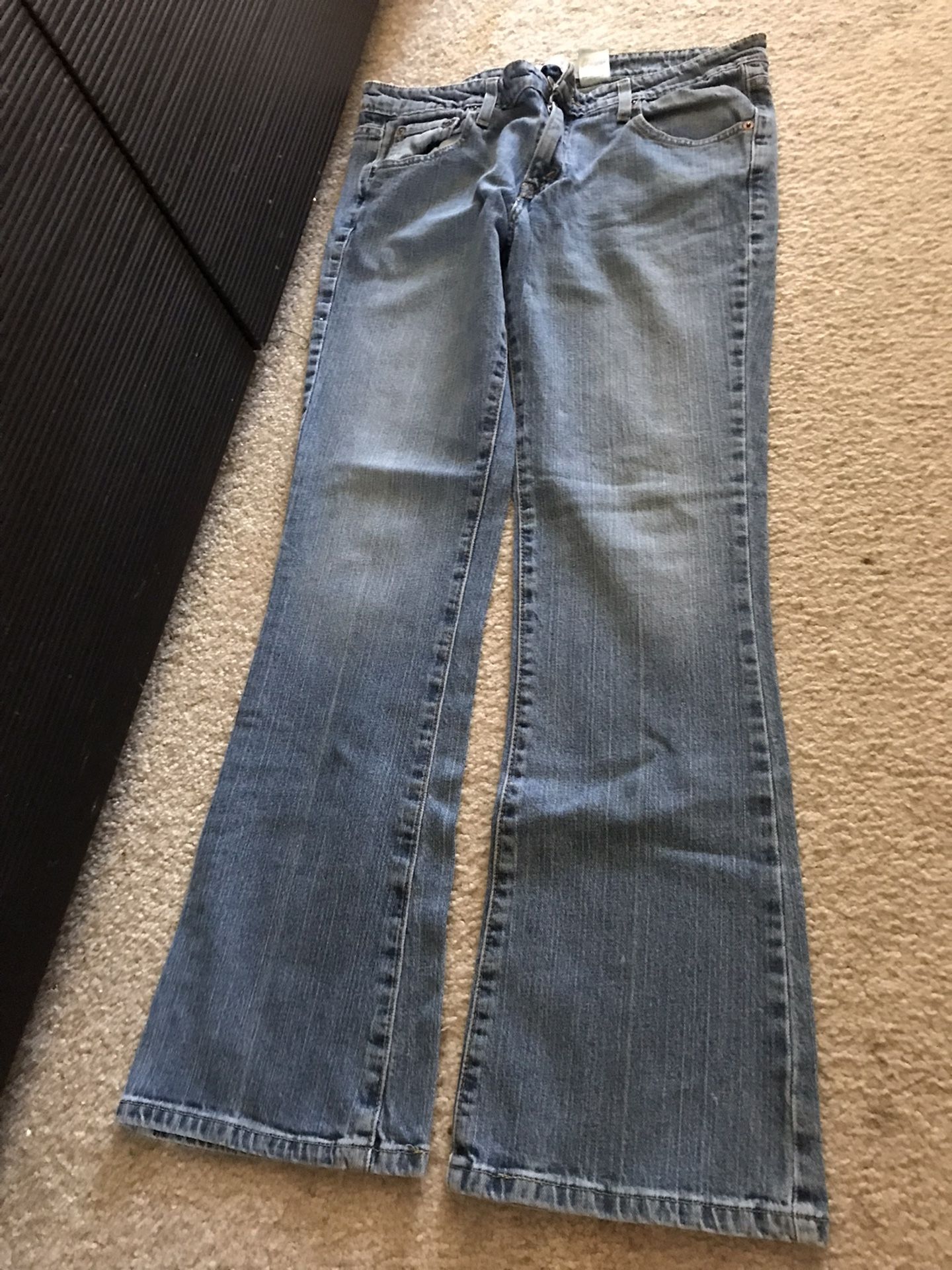 Levi’s 515 Super Low Cut Bootcut Jeans Sz 11