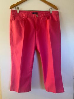 Chaps Women’s Capri Pants