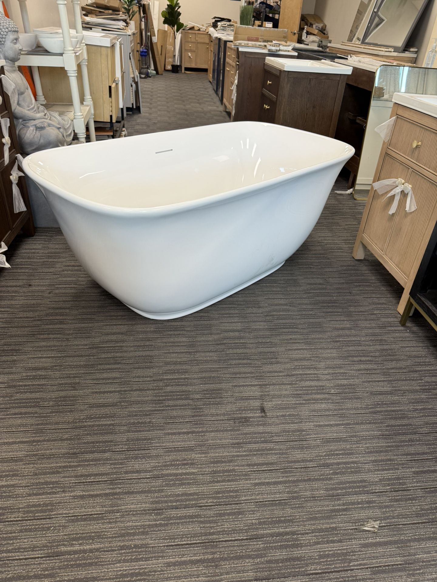 59” Bathtub Made Of Fiberglass And Acrylic 