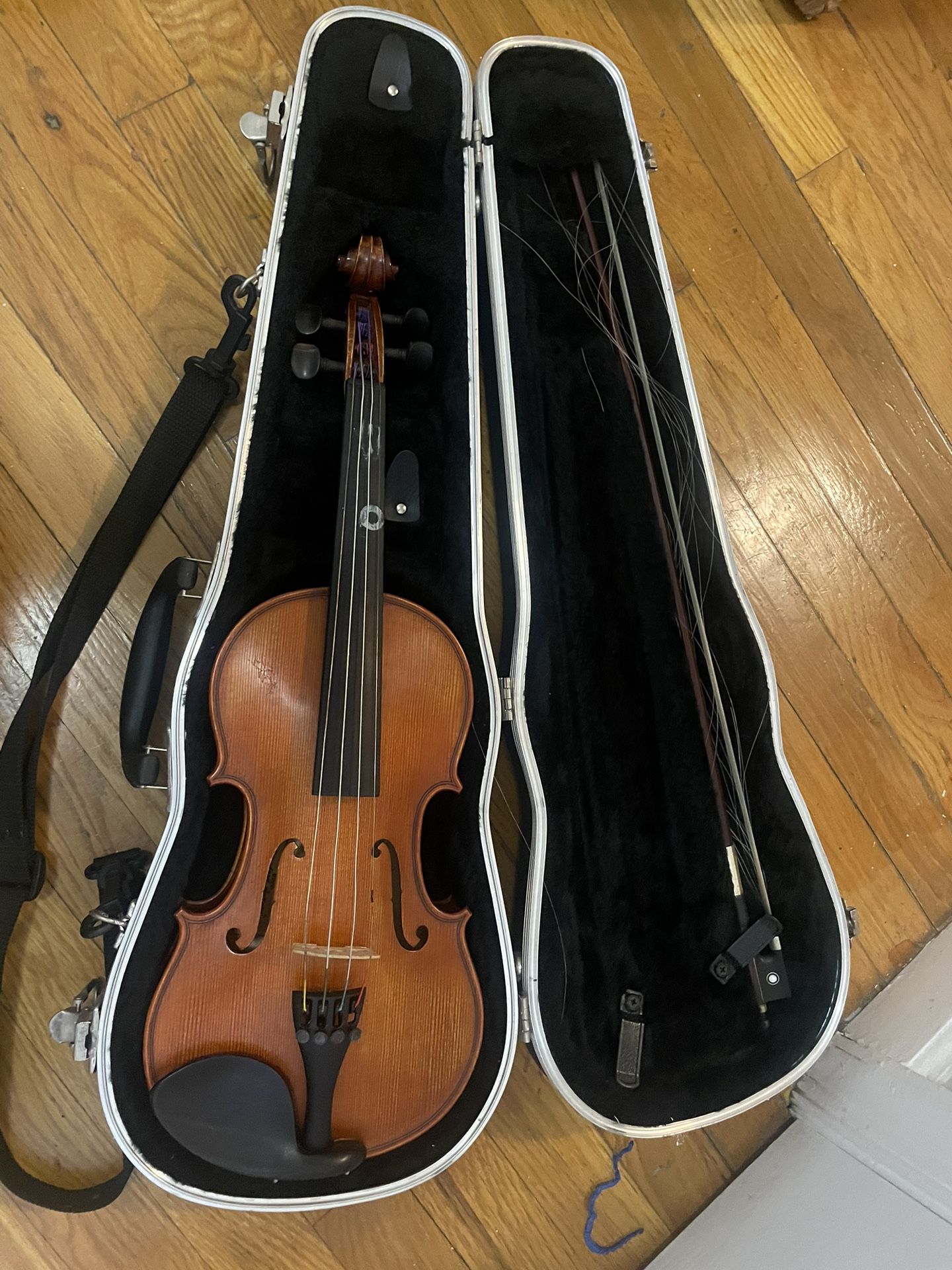 Euro "Standard Antique" Step-up 4/4 Violin 
