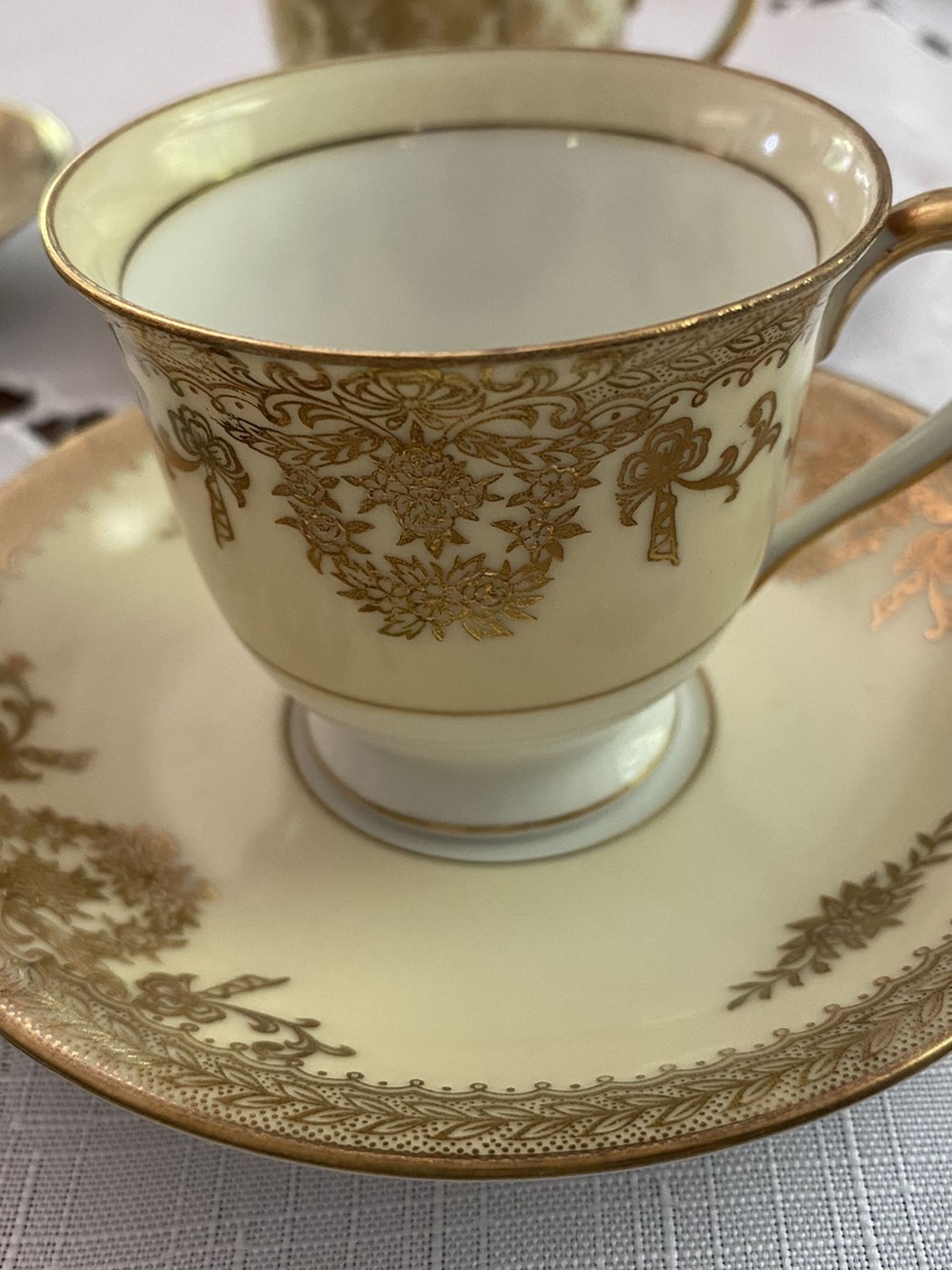 Noritake Goldmount Demitasse/ Espresso Cup/ Saucers