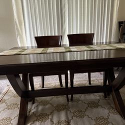 Wood Dinning Table