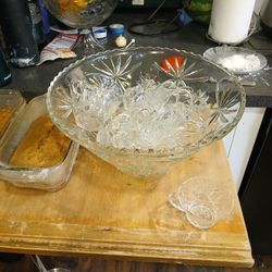 Glass Punch Bowl 15 Cups