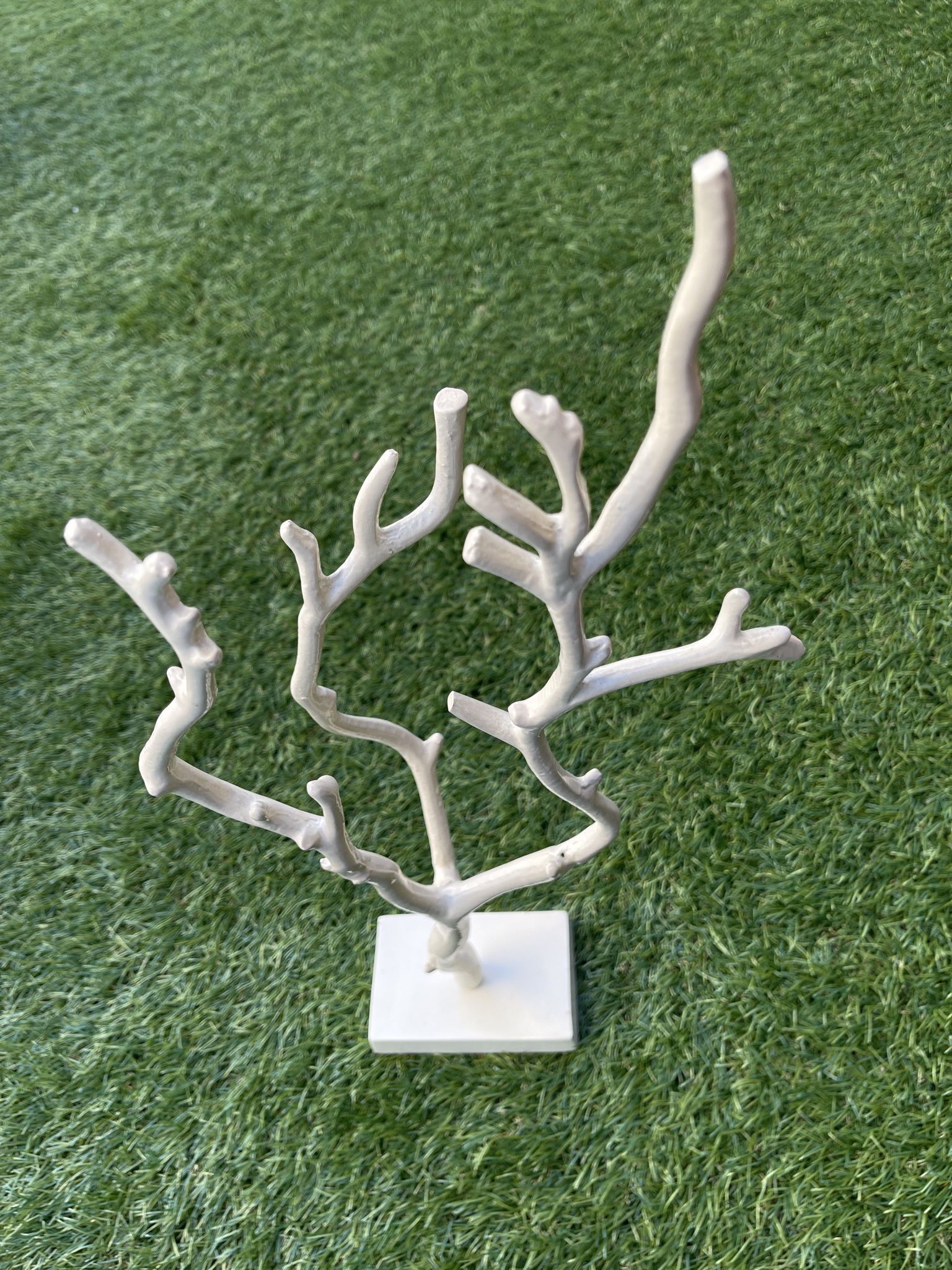 Tree Shaped Necklace Holder In Off White 19”H