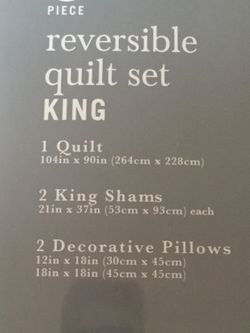 King 5 piece brand new quilt set