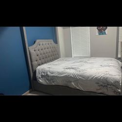 Queen Size Bedroom Set