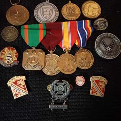 Military Pins&Coins