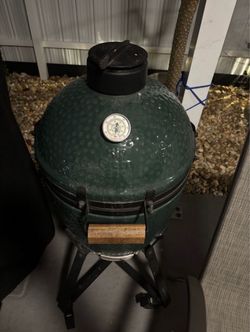 bge grill size small 13sqin