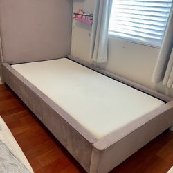 (READ Description) Twin Bed + Mattress 