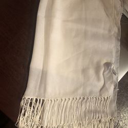 Vintage White Evening Wrap 
