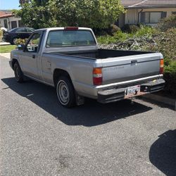 1995 Mitsubishi Truck
