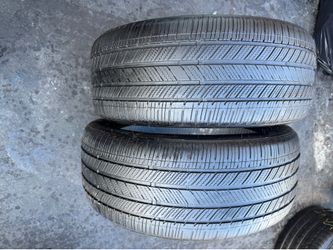 Set of 2 Bridgestone Turanza 245/45/19 ( We install & balance)