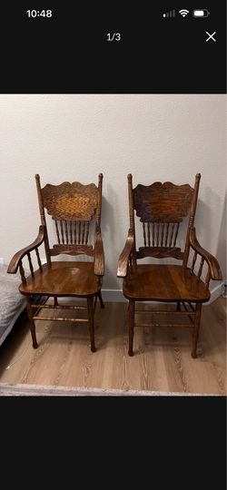 Vintage Costume Carved Red Tiger Oak Spindle Capitain Chairs Antique