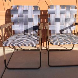 Folding Lawn Chairs, Set of 2, Navy White Web, Steel Frame, Excellent To