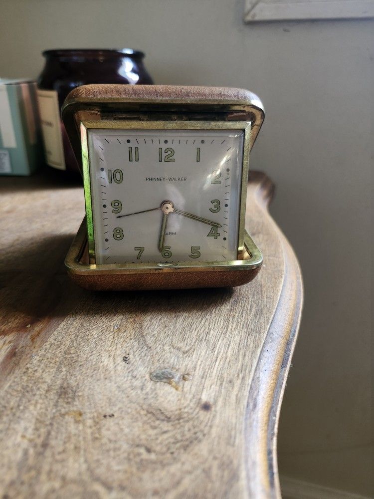 Vintage mid-century Phinney-Walker Travel Alarm Clock