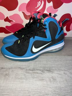 New Nike LeBron south coast 9     Men’s size 10.5