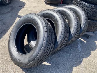 Bfgoodrich advantage T/A 265/70/17”