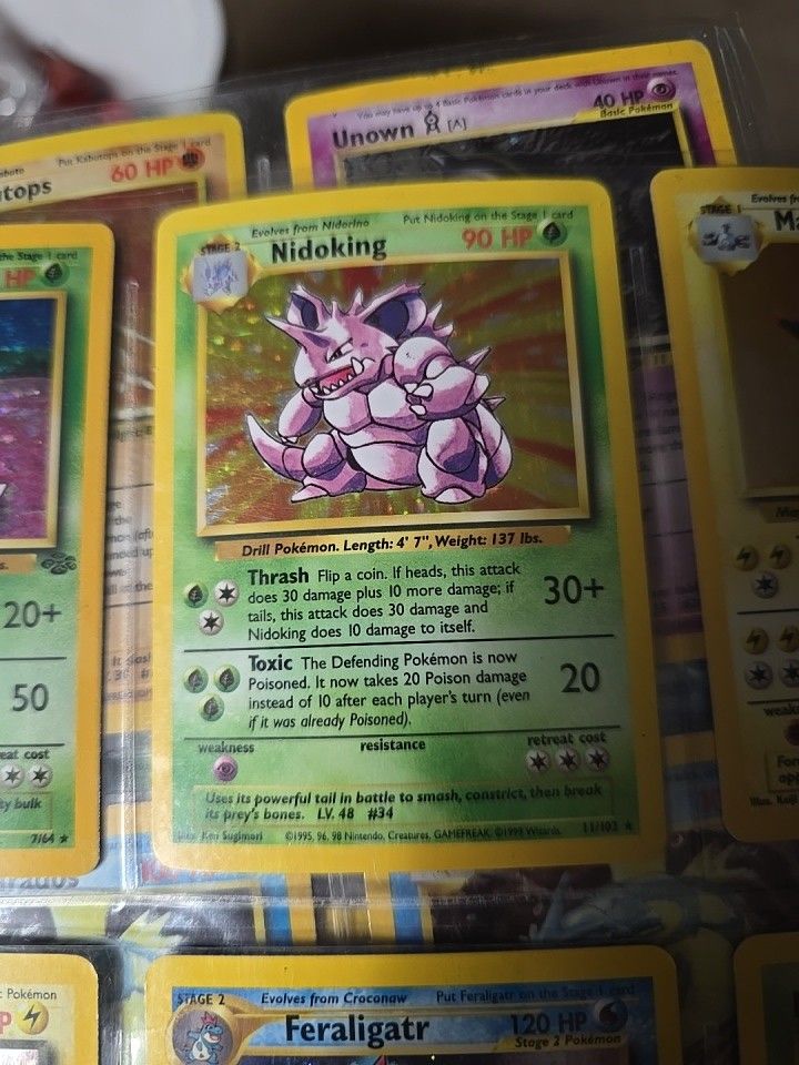 Nidoking 11/102 Holo Base Set Unlimited Pokémon Card