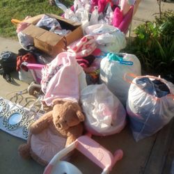 Clothes & More Clothes & Accessories 