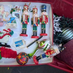 Christmas Decorations 