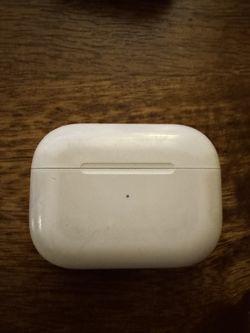 Apple AirPods Pro 1 (First Gen) w/ Nomad Leather Case