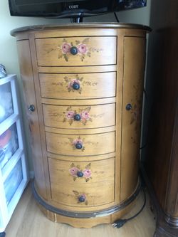 Antique jewelry box