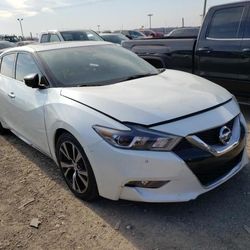 Maxima Parts And Whole