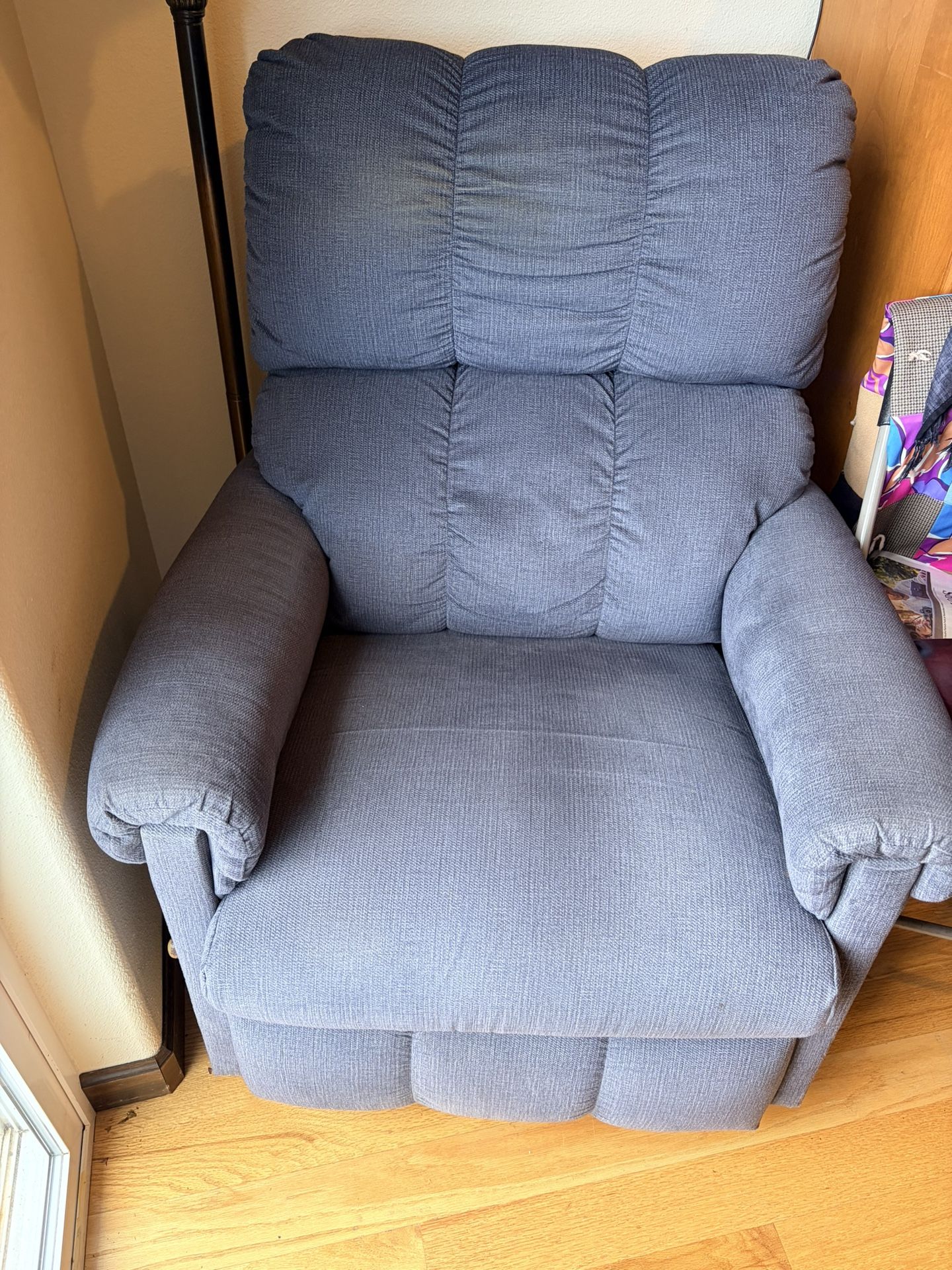 Rocking & Recliner Chair