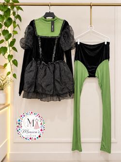 Women’s costume 🧙🏻‍♀️