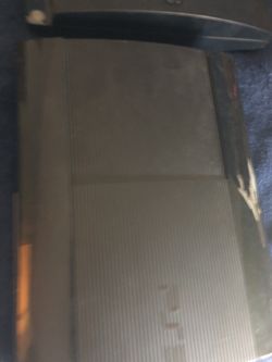 Ps3 super slim with games