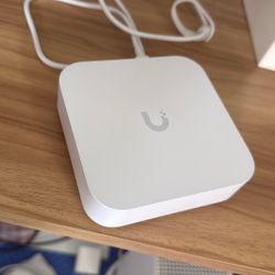 Ubiquiti Gateway lite