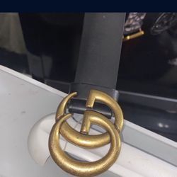 Black Gucci Belt 