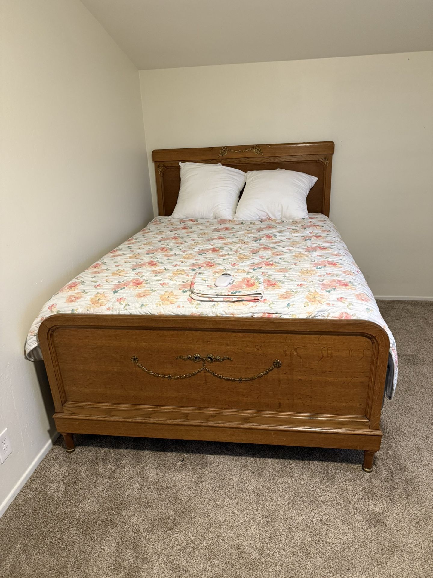 Bed Frame & Mattress