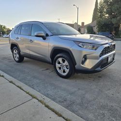 2020 Toyota RAV4 