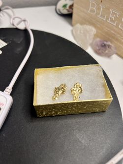 GOLD 10k Nugget Earrings 