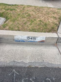 Beach scene background curb address