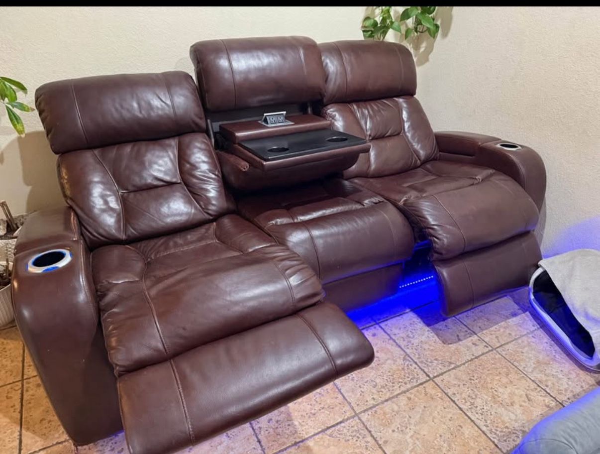 Free Sofa