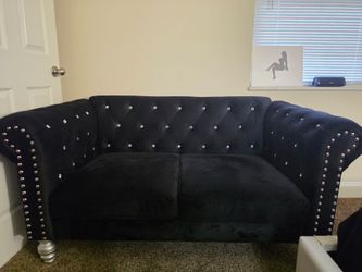 Velvet Loveseat in Black (2 seater)