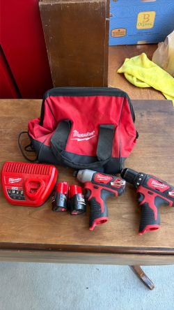 Milwaukee screw guns